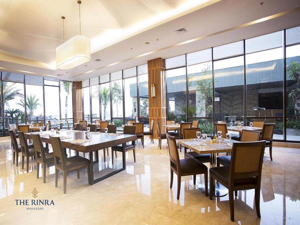 The Rinra Hotel Makassar Ngoại thất bức ảnh