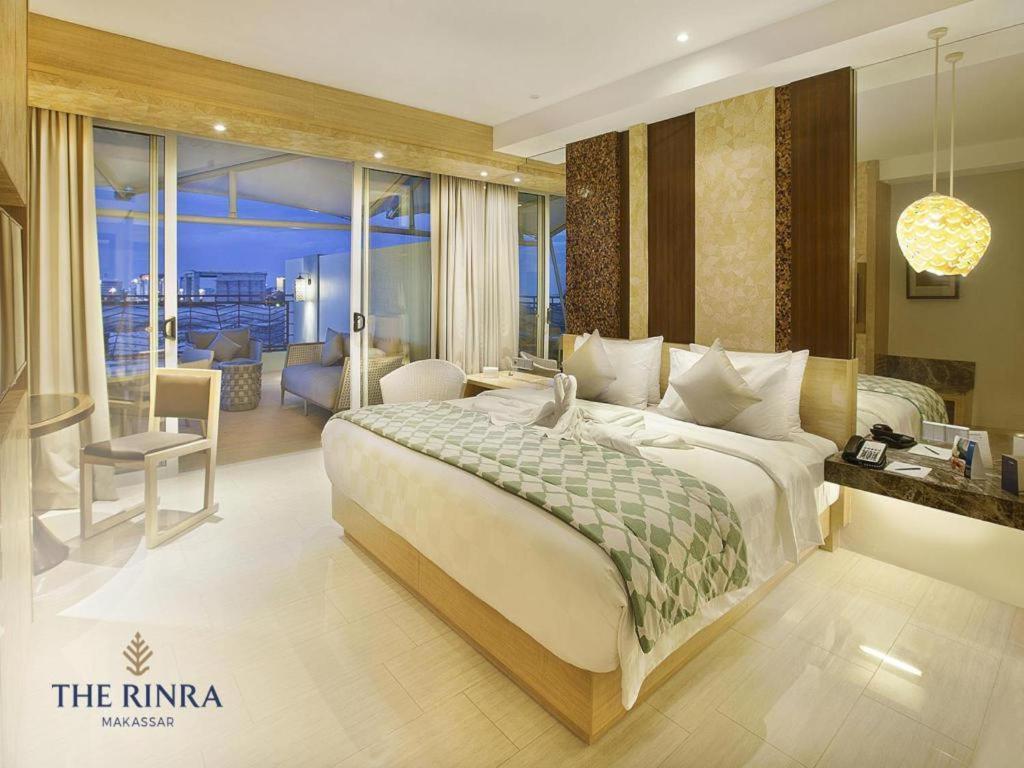 The Rinra Hotel Makassar Ngoại thất bức ảnh