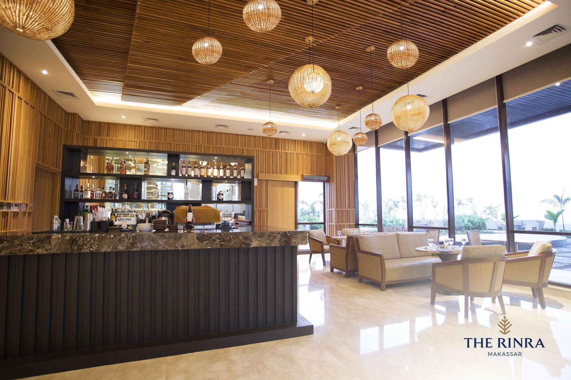 The Rinra Hotel Makassar Ngoại thất bức ảnh