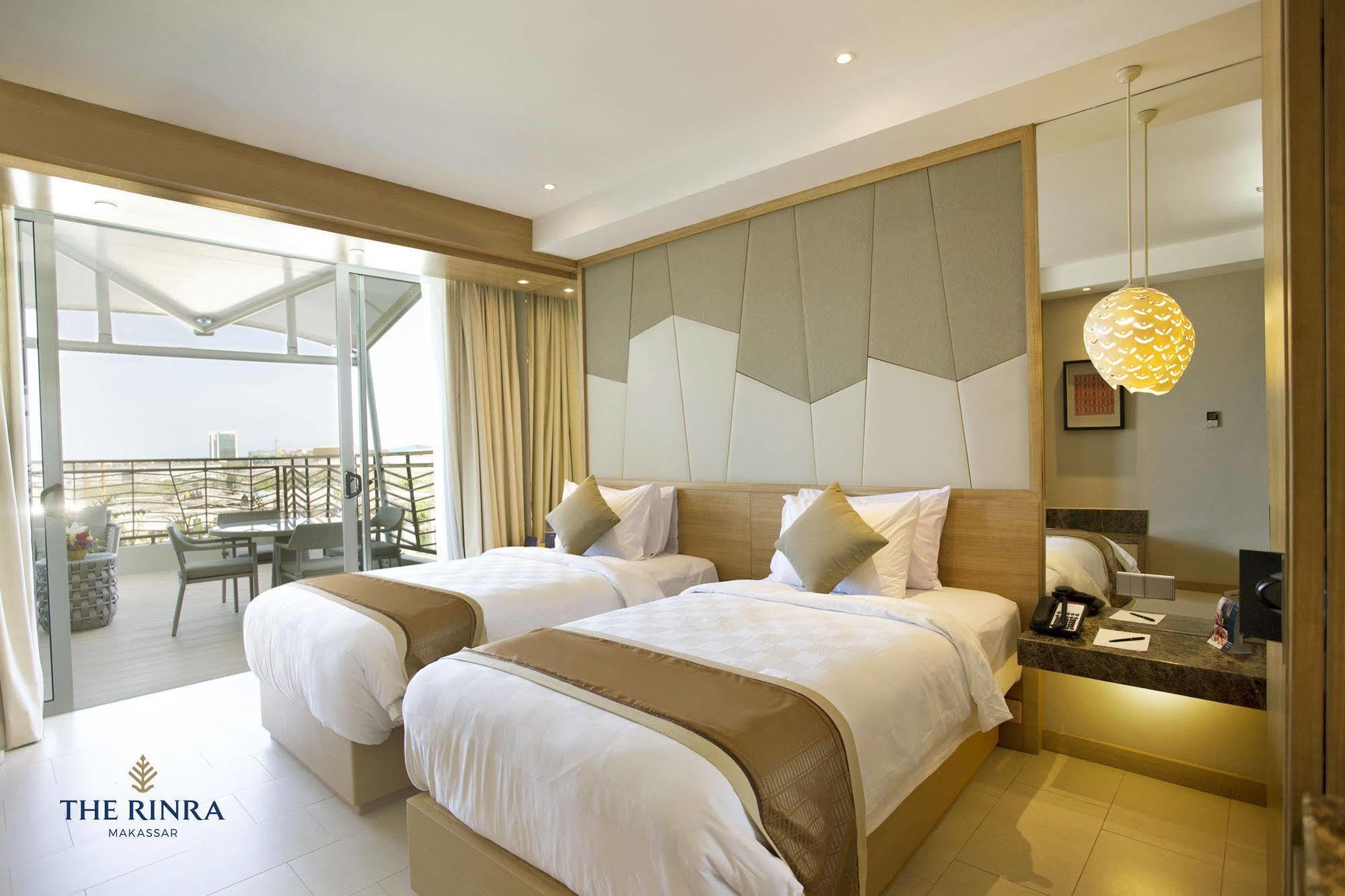 The Rinra Hotel Makassar Ngoại thất bức ảnh